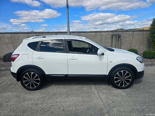 Nissan Qashqai MPV, Diesel, 2013, White