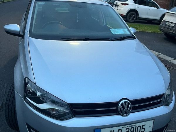 Volkswagen Polo Hatchback, Diesel, 2011, Silver
