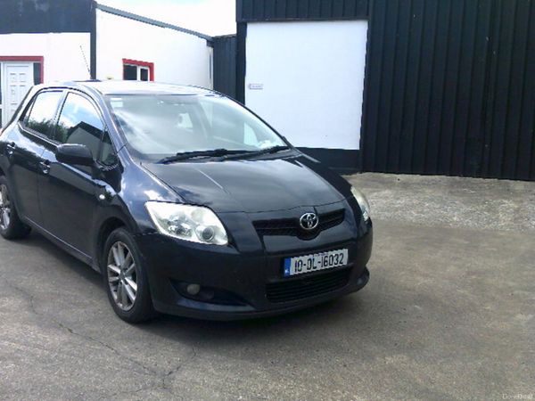 Toyota Auris Hatchback, Petrol, 2010, Black