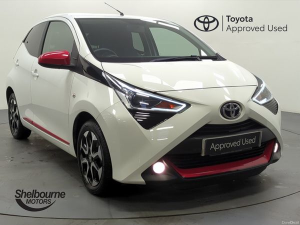 Toyota Aygo Hatchback, Petrol, 2020, White