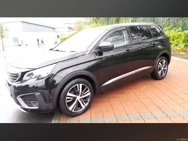 Peugeot 5008 MPV, Petrol, 2018, Black
