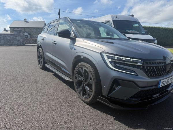 Renault Austral SUV, Petrol, 2023, Grey