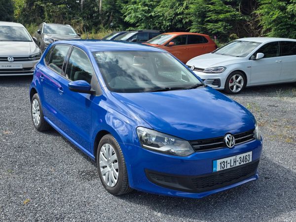 Volkswagen Polo Hatchback, Petrol, 2013, Blue
