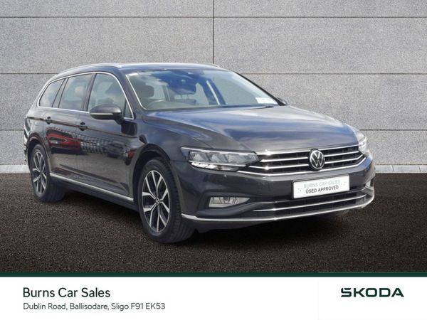 Volkswagen Passat Estate, Diesel, 2022, Grey