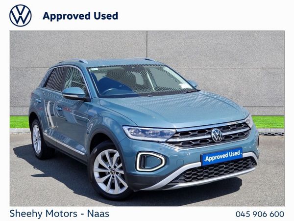 Volkswagen T-Roc SUV, Petrol, 2022, Blue