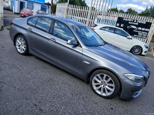 BMW 5-Series Saloon, Diesel, 2010, Grey