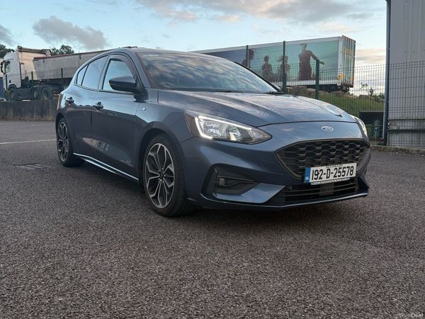 Ford Focus Hatchback, Diesel, 2019, Blue