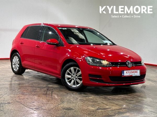 Volkswagen Golf Hatchback, Petrol, 2016, Red