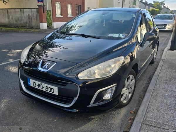 Peugeot 308 Hatchback, Diesel, 2012, Black