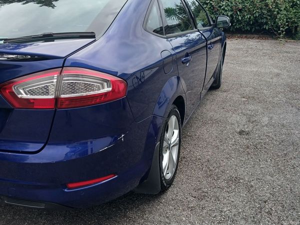 Ford Mondeo Hatchback, Diesel, 2014, Blue