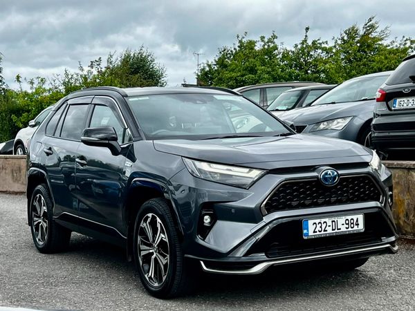 Toyota RAV4 SUV, Petrol Hybrid, 2023, Grey
