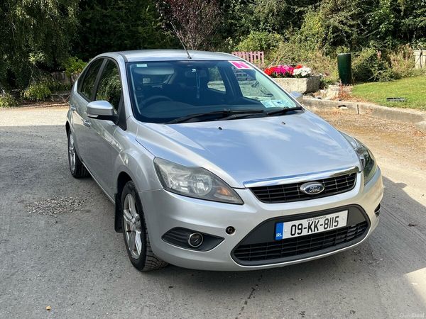 Ford Focus Hatchback, Diesel, 2009, Silver