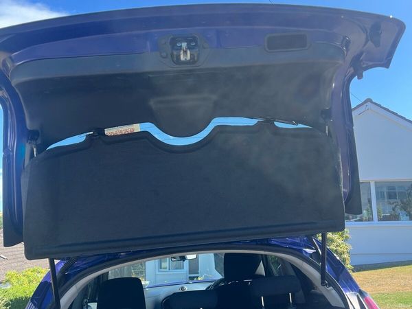 Nissan Juke SUV, Petrol, 2016, Blue