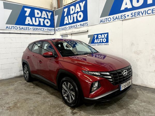 Hyundai Tucson MPV, Diesel, 2023, Red