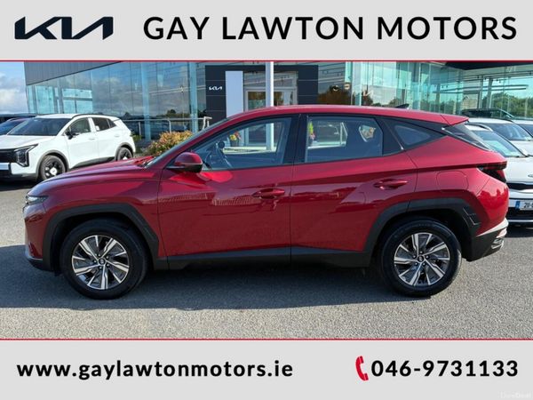 Hyundai Tucson MPV, Diesel, 2023, Red