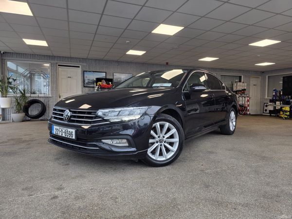 Volkswagen Passat Saloon, Diesel, 2022, Black