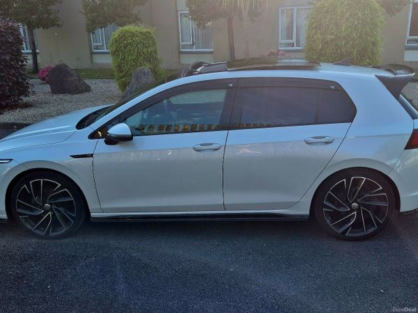 Volkswagen Golf Hatchback, Diesel, 2022, White