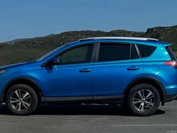 Toyota RAV4 SUV, Diesel, 2016, Blue