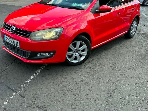 Volkswagen Polo Hatchback, Petrol, 2013, Red