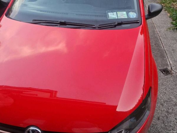 Volkswagen Polo Hatchback, Petrol, 2015, Red