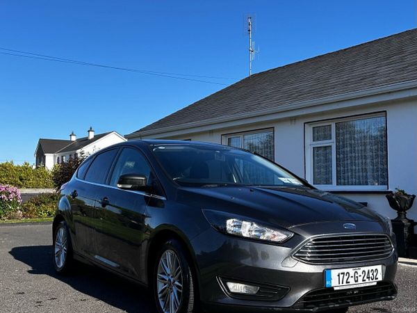 Ford Focus Hatchback, Diesel, 2017, Grey
