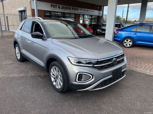 Volkswagen T-Roc SUV, Diesel, 2023, Grey