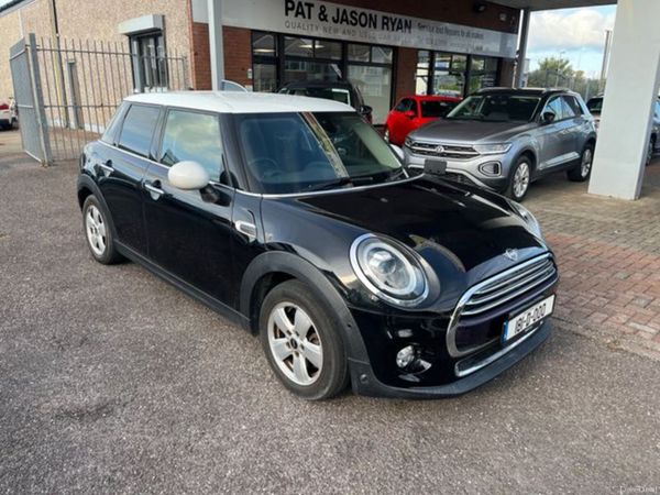 Mini Cooper Hatchback, Diesel, 2018, Black