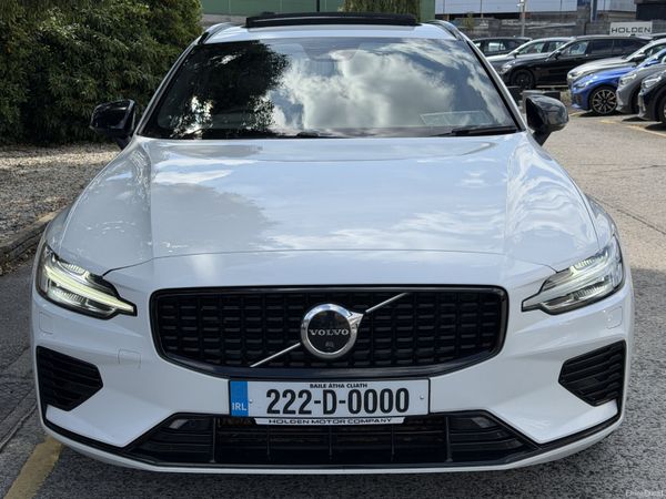 Volvo V60 Estate, Petrol Plug-in Hybrid, 2022, White