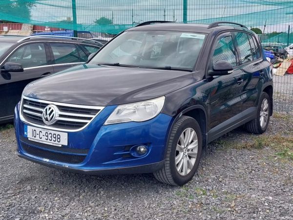 Volkswagen Tiguan SUV, Diesel, 2010, Black