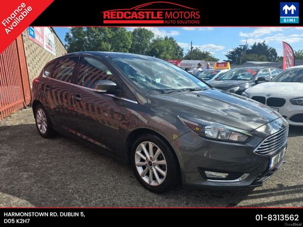 Ford Focus Hatchback, Petrol, 2018, Grey