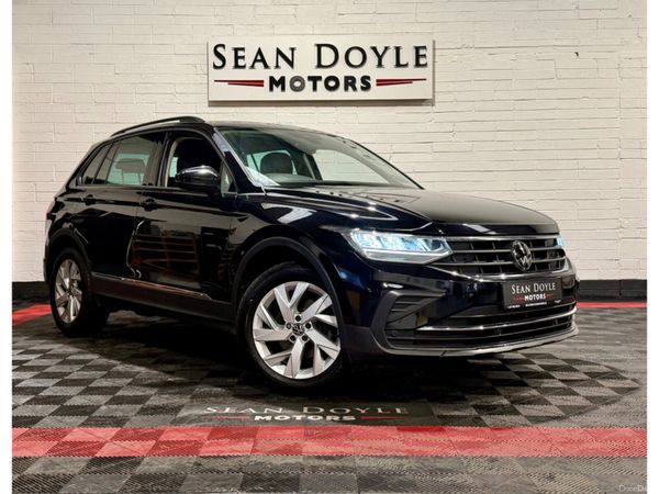 Volkswagen Tiguan SUV, Diesel, 2023, Black