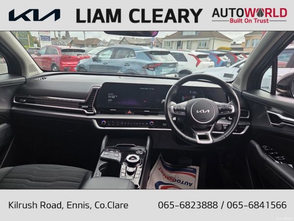 Kia Sportage MPV, Petrol Hybrid, 2023, Black