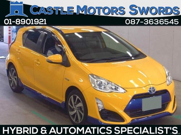 Toyota Aqua Hatchback, Petrol Hybrid, 2015, Yellow