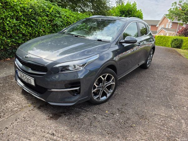 Kia XCeed Hatchback, Petrol Plug-in Hybrid, 2021, Grey