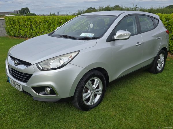 Hyundai ix35 SUV, Diesel, 2012, Silver