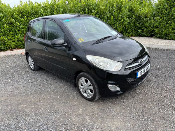 Hyundai i10 Hatchback, Petrol, 2013, Black