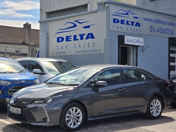 Toyota Corolla Saloon, Petrol Hybrid, 2023, Grey