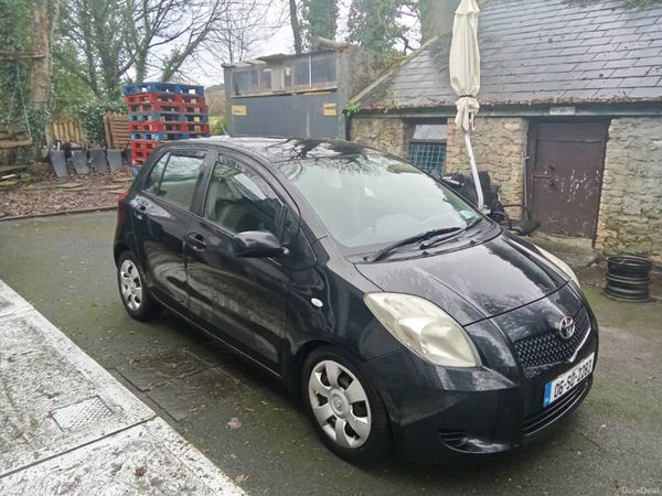 Toyota Yaris Hatchback, Petrol, 2006, Black