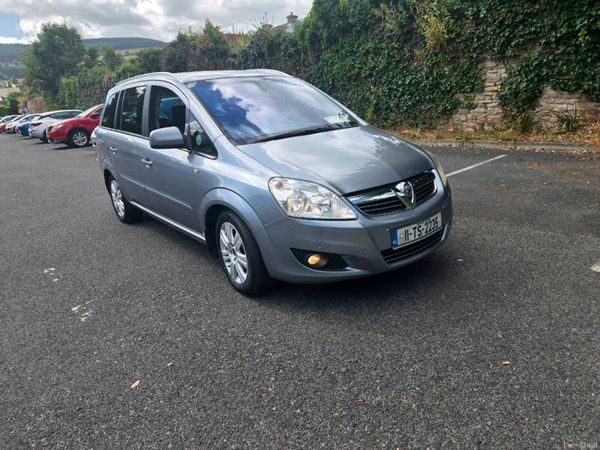 Vauxhall Zafira MPV, Diesel, 2011, Silver