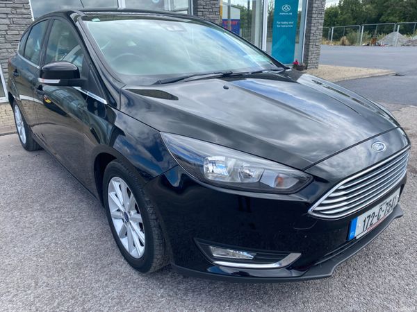 Ford Focus Hatchback, Diesel, 2017, Black