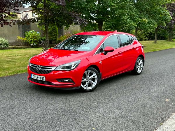 Opel Astra Hatchback, Diesel, 2017, Red