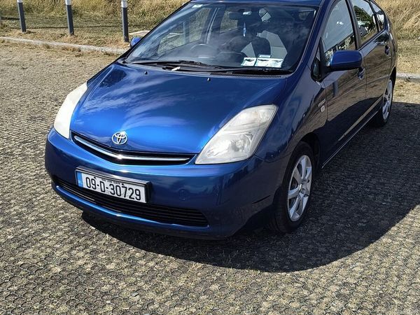 Toyota Prius Hatchback, Petrol Hybrid, 2009, Blue