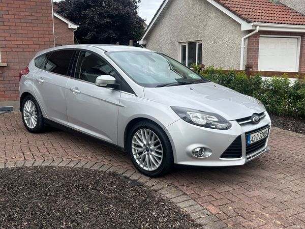 Ford Focus Hatchback, Diesel, 2014, Silver