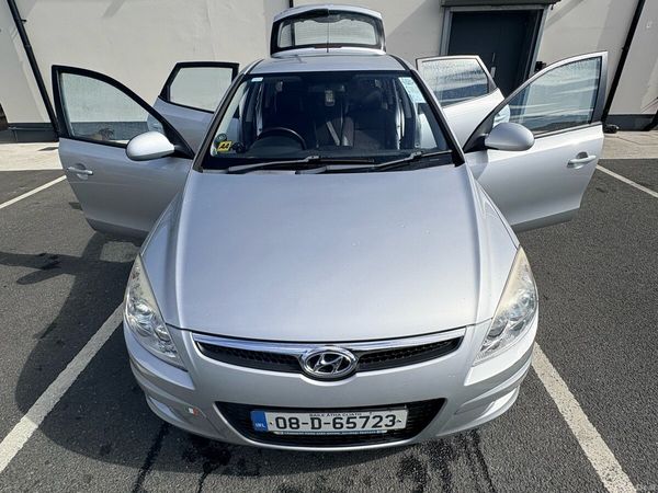 Hyundai i30 Hatchback, Petrol, 2008, Silver