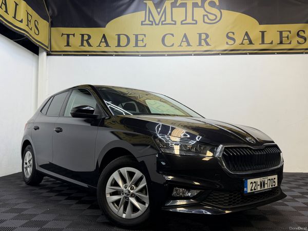 Skoda Fabia Hatchback, Petrol, 2022, Black