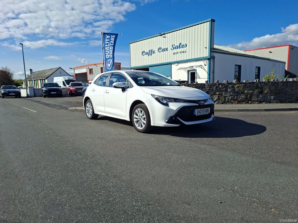 Toyota Corolla Hatchback, Petrol Hybrid, 2024, White