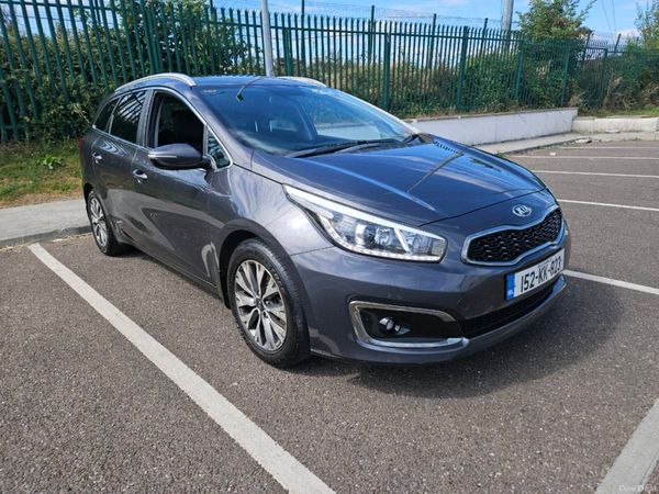 Kia Ceed Estate/Jeep, Diesel, 2015, Silver