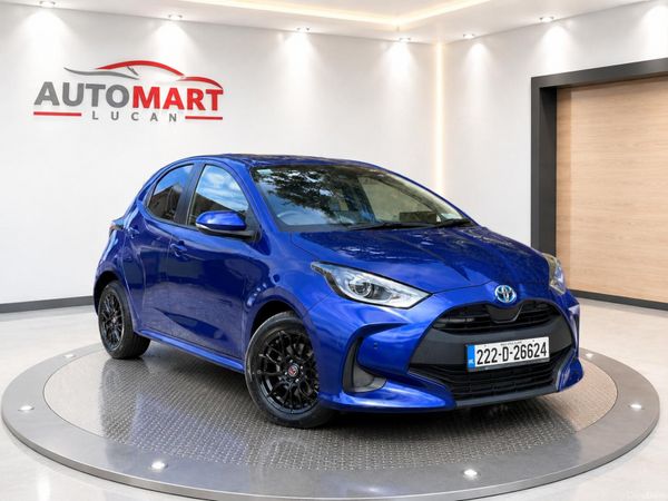 Toyota Yaris Hatchback, Petrol Hybrid, 2022, Blue