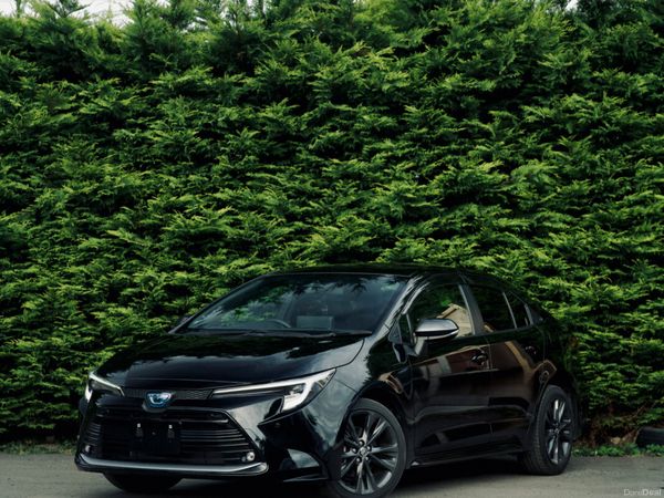 Toyota Corolla Saloon, Petrol Hybrid, 2024, Black