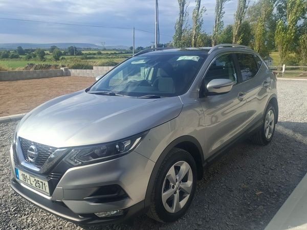 Nissan Qashqai MPV, Diesel, 2019, Grey